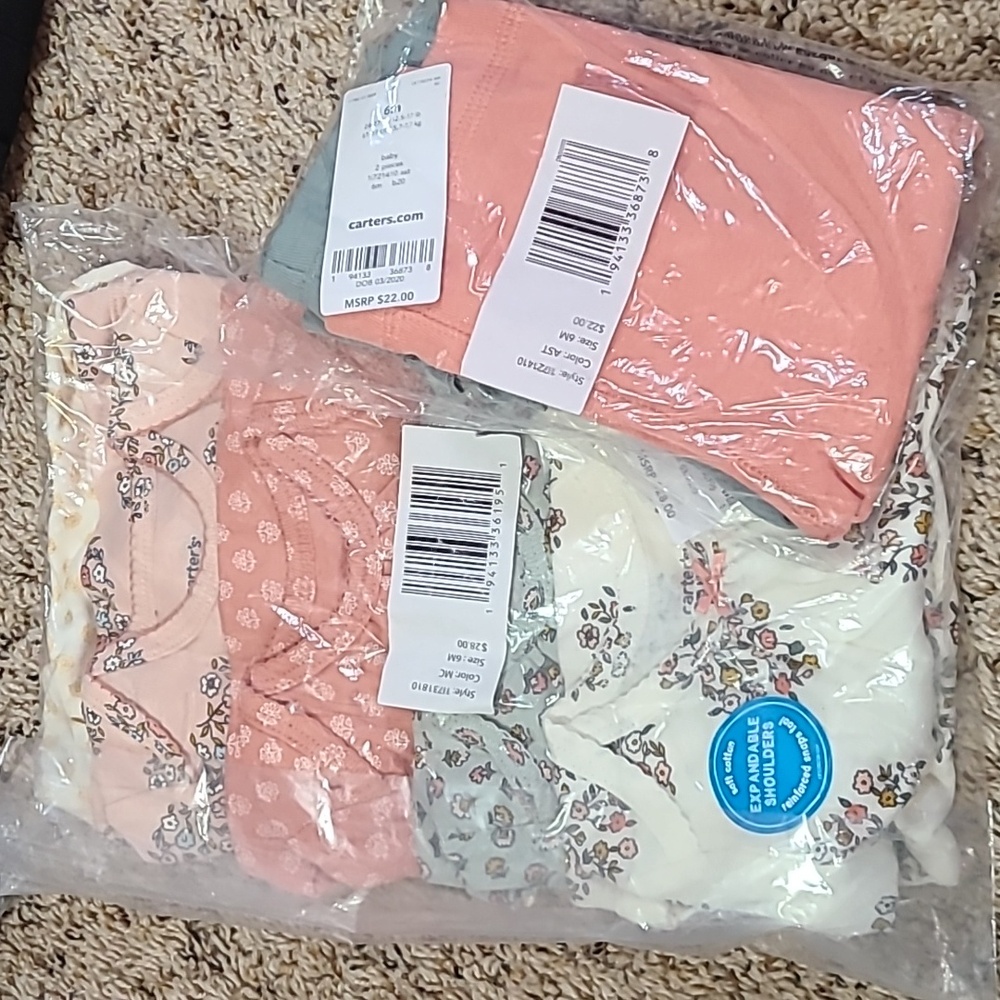 Closet clear out Onesies and Pants set 6m
